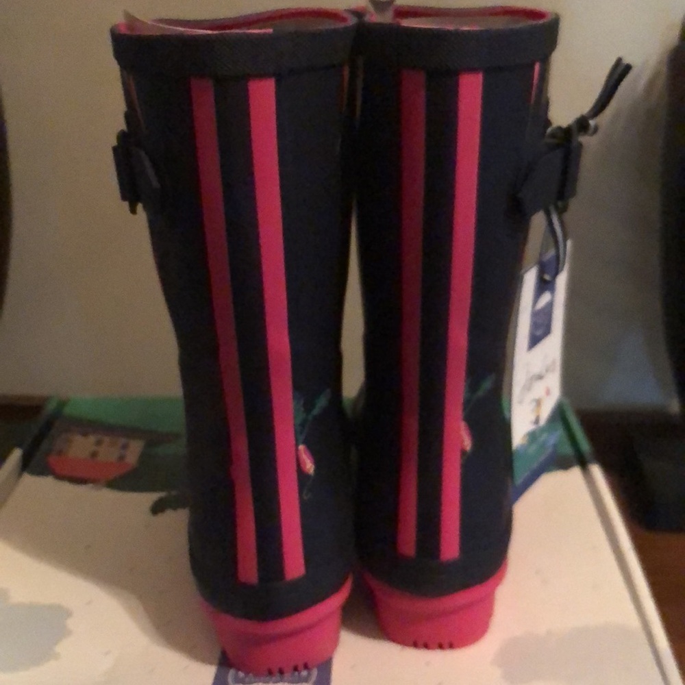 Joules Navy Rain Boots with Carrot and Radish Design size US 5 NWT - Picture 3 of 4